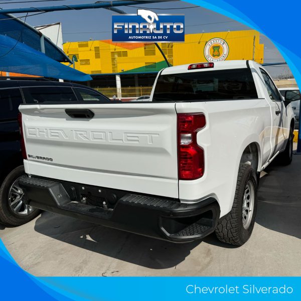 Chevrolet Silverado - Imagen 3