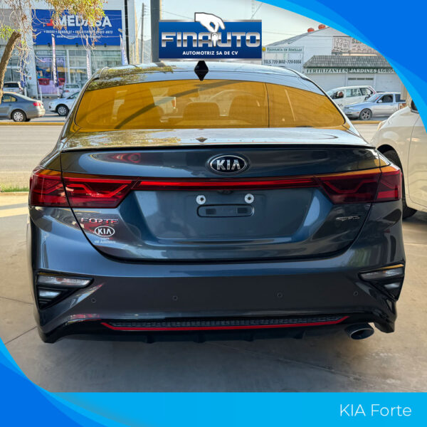 KIA Forte - Imagen 11