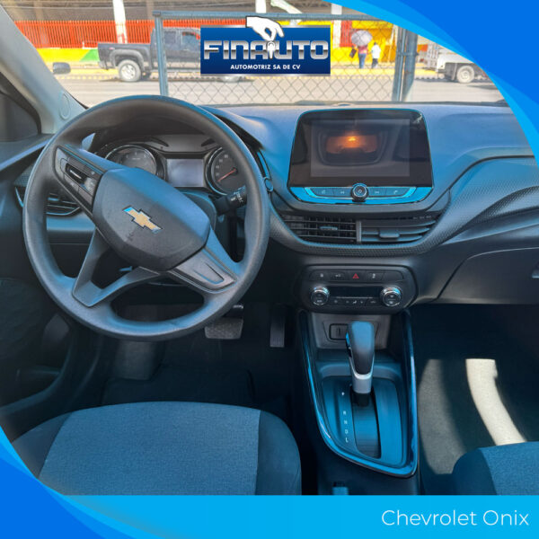 Chevrolet Onix - Imagen 6