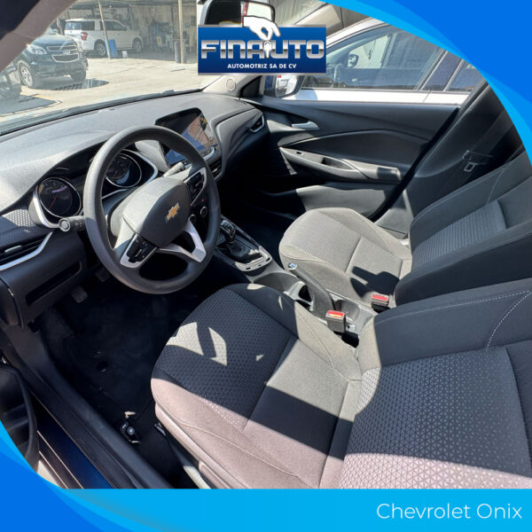 Chevrolet Onix - Imagen 4