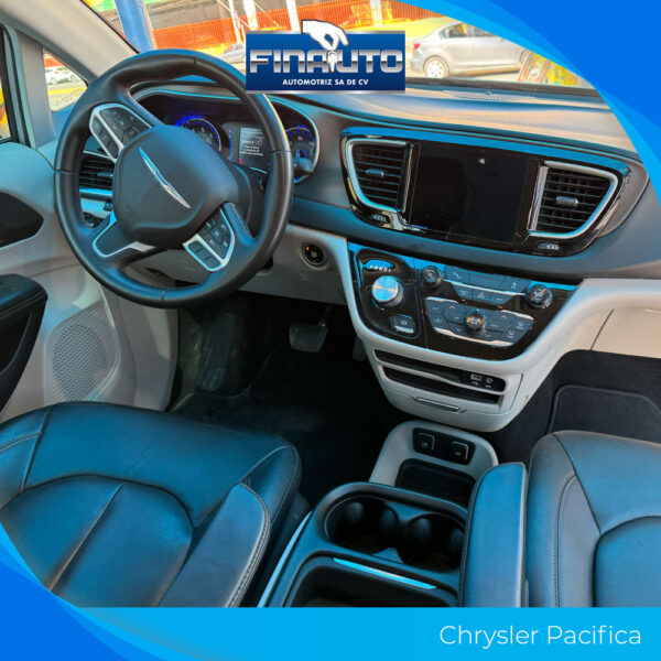 Chrysler Pacifica - Imagen 6