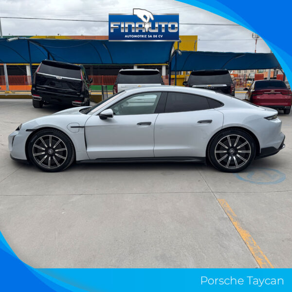 Porsche Taycan - Imagen 16