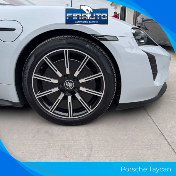 Porsche Taycan - Imagen 18