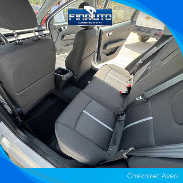 Chevrolet Aveo - Imagen 12